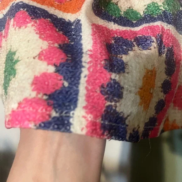 Vilagallo Sleeveless V-Neck Sequin Patchwork Print Top - Multicolor - Picture 7 of 8